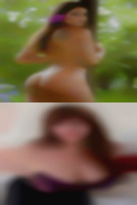 Woman seeing fuck naked woman.