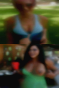 Girl pussy in kilt fucked.